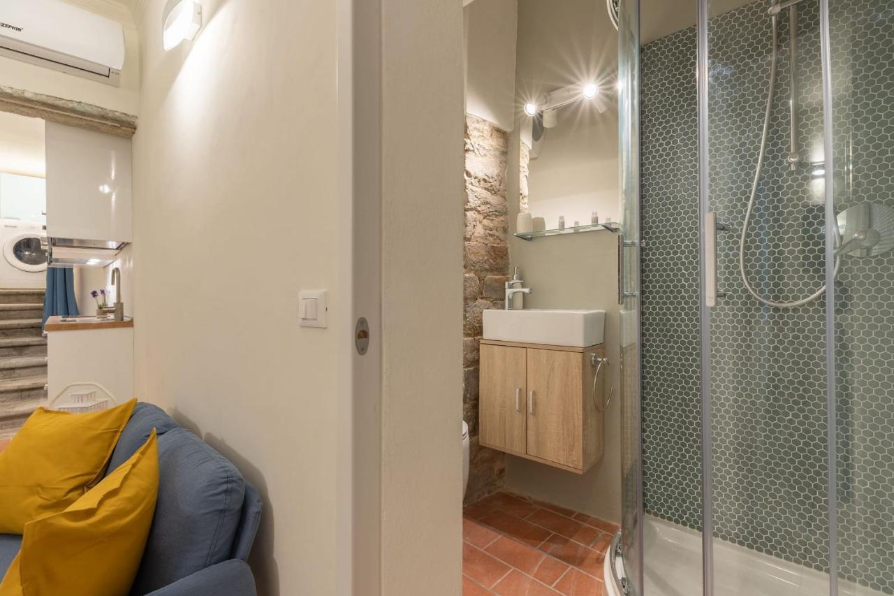 Cerchi In Apartamento *